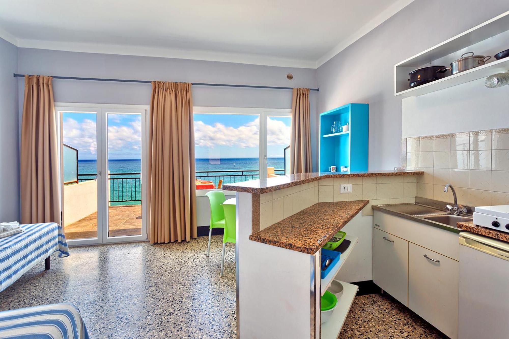 Blue Beach Bussana Nuova Exterior foto
