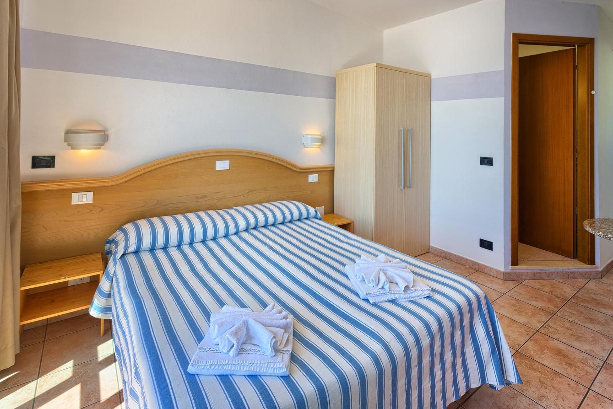 Blue Beach Bussana Nuova Exterior foto