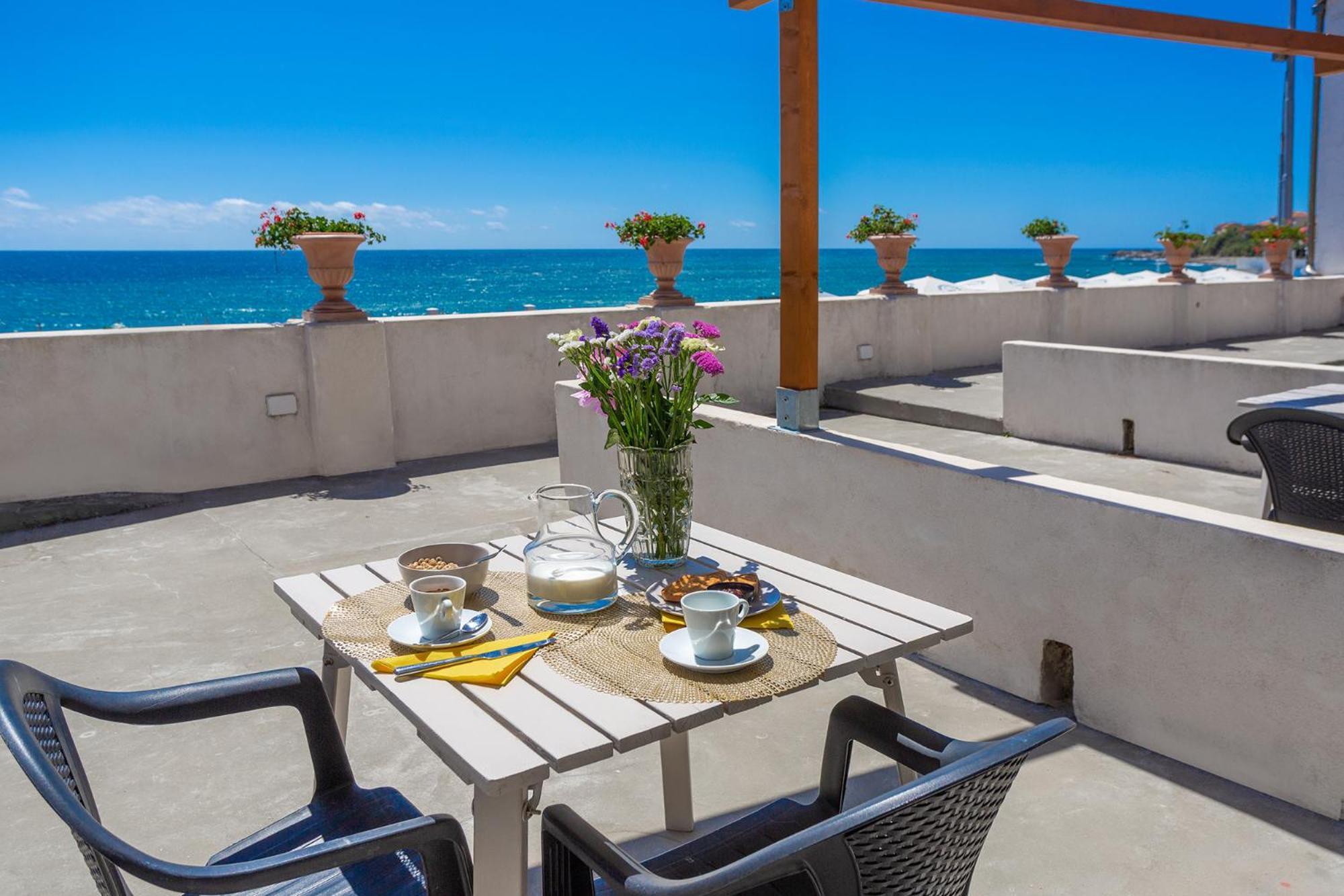Blue Beach Bussana Nuova Exterior foto